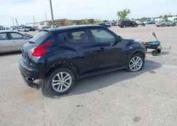 2011 NISSAN JUKE SV