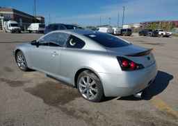 2009 INFINITI G37X