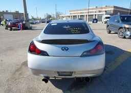 2009 INFINITI G37X