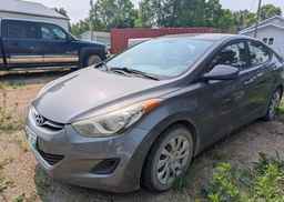 2011 HYUNDAI ELANTRA GL