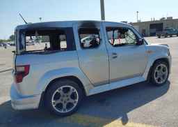 2009 HONDA ELEMENT SC
