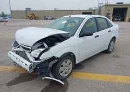 2007 FORD FOCUS ZX4 SE