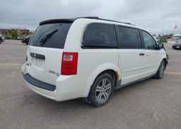 2010 DODGE GRAND CARAVAN SE