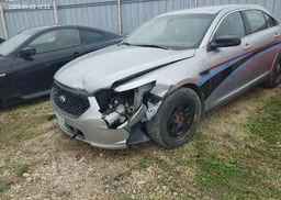 2013 FORD TAURUS LIMITED
