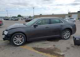 2018 CHRYSLER 300 LIMITED