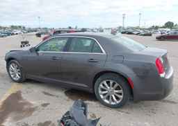 2018 CHRYSLER 300 LIMITED