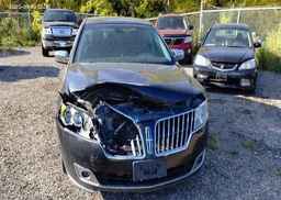 2010 LINCOLN MKZ