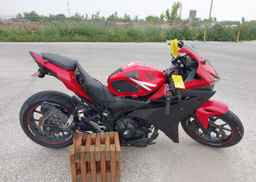 2016 HONDA CBR500 R