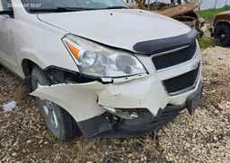 2011 CHEVROLET TRAVERSE LT