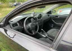 2012 VOLKSWAGEN JETTA 2.0