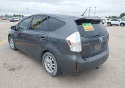 2012 TOYOTA PRIUS V