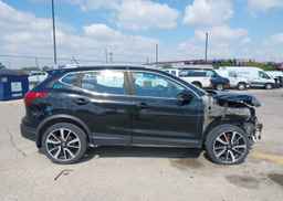 2018 NISSAN QASHQAI SL