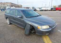 2007 VOLVO V70 2.5T TITANIUM