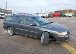 2007 VOLVO V70 2.5T TITANIUM