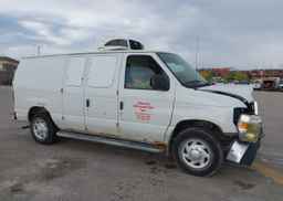 2013 FORD E250 ECONOLINE CARGO