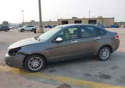 2009 FORD FOCUS SE
