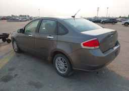 2009 FORD FOCUS SE