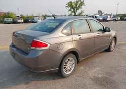 2009 FORD FOCUS SE