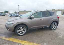 2010 NISSAN MURANO LE