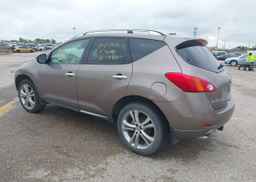 2010 NISSAN MURANO LE