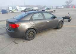 2011 KIA FORTE EX