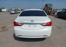 2012 HYUNDAI SONATA GL