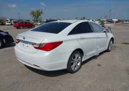 2012 HYUNDAI SONATA GL