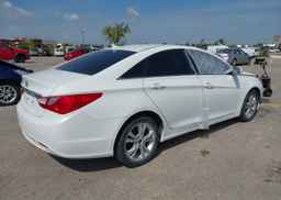 2012 HYUNDAI SONATA GL
