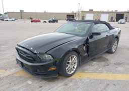 2013 FORD MUSTANG