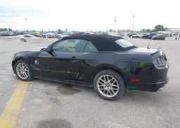 2013 FORD MUSTANG