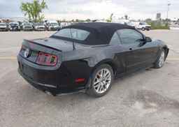 2013 FORD MUSTANG