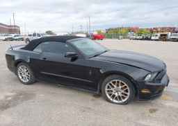 2013 FORD MUSTANG