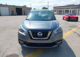 2019 NISSAN KICKS SR