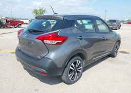2019 NISSAN KICKS SR