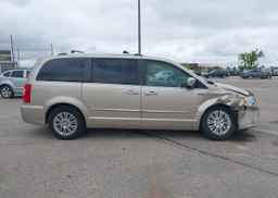 2013 CHRYSLER TOWN & COUNTRY LIMITED