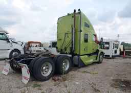 2023 KENWORTH T680