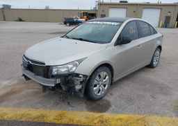2014 CHEVROLET CRUZE LS