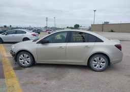 2014 CHEVROLET CRUZE LS