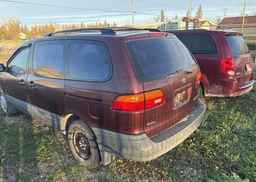 2000 TOYOTA SIENNA CE V6