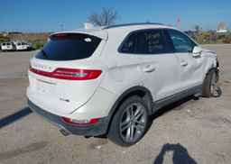 2015 LINCOLN MKC