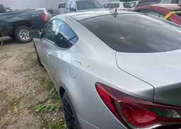 2010 HYUNDAI GENESIS V6