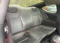 2010 HYUNDAI GENESIS V6