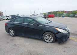 2014 HYUNDAI SONATA GL