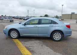 2012 CHRYSLER 200 LX