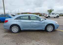 2012 CHRYSLER 200 LX