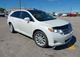2010 TOYOTA VENZA
