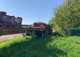 2005 INTERNATIONAL 9900
