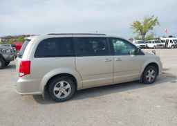 2012 DODGE GRAND CARAVAN SE
