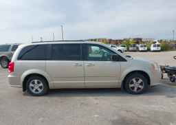 2012 DODGE GRAND CARAVAN SE