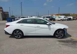 2025 HYUNDAI ELANTRA LUXURY HYBRID
